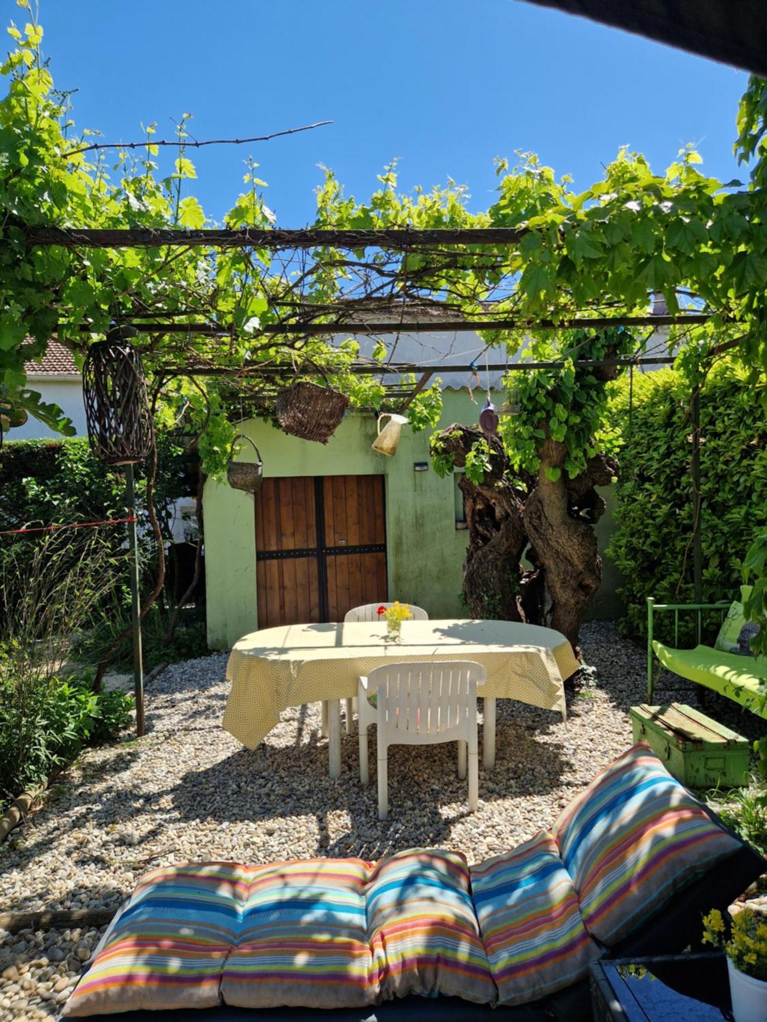Le Jardin Serein Salindres Extérieur photo